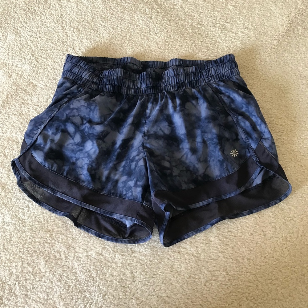 Athleta Printed Mesh Shorts Size small